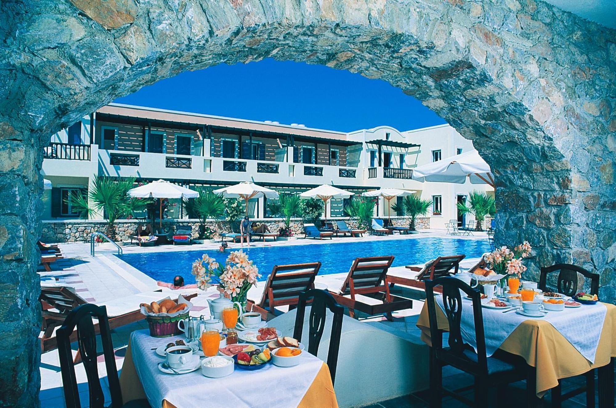 Kamári Rose Bay Hotel מסעדה תמונה